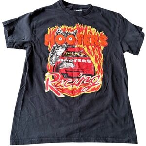 Hooters Racing Graphic T Shirt Mens Medium Black Flame Distressed Tee NASCAR Owl